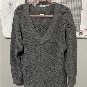 Aerie Soft Gray Knit Sweater
